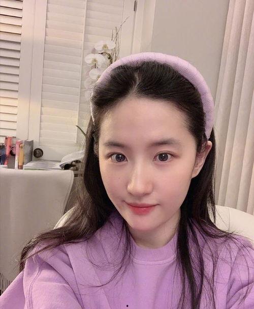 刘亦菲吃瓜小表妹视频大全,趣味横生，笑料不断