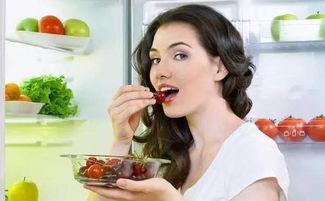 伊犁吃瓜女人视频,一场别开生面的乡村生活秀