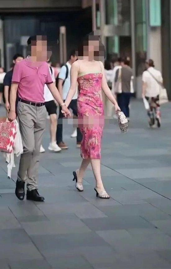 长沙街拍吃瓜事件视频,一幕引发网友热议的街头冲突瞬间