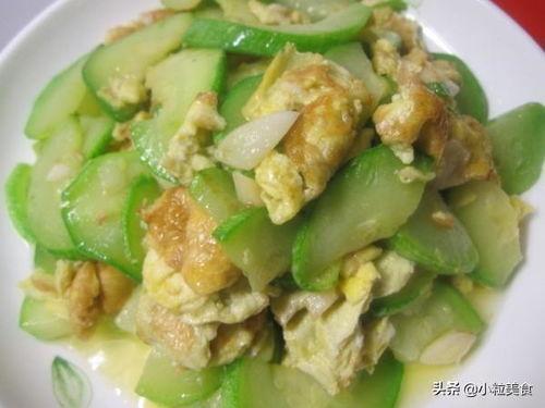 吃角瓜鸡蛋炒肉片视频,角瓜鸡蛋炒肉片，营养满分快手菜