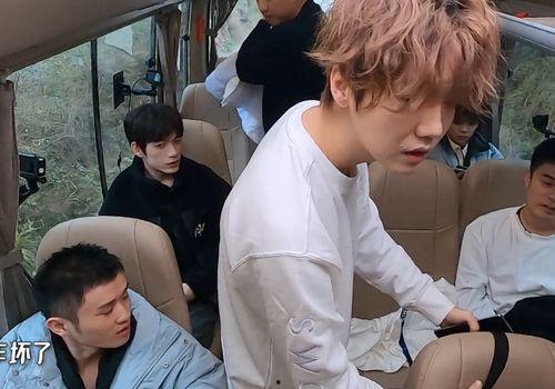 鹿晗吃瓜视频完整版,揭秘娱乐圈幕后真相