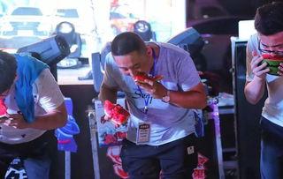 吃瓜大战现场视频,激情四溢，一幕幕精彩瞬间回顾